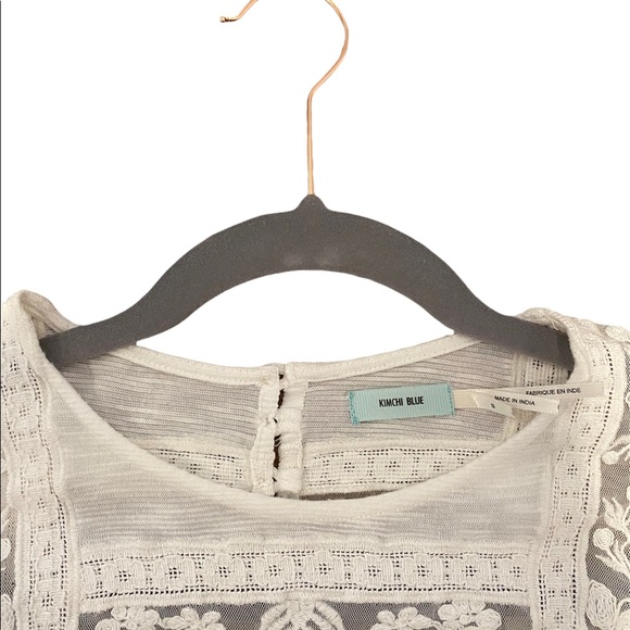 Urban Outfitters White Lace Top - Picture 3 of 4